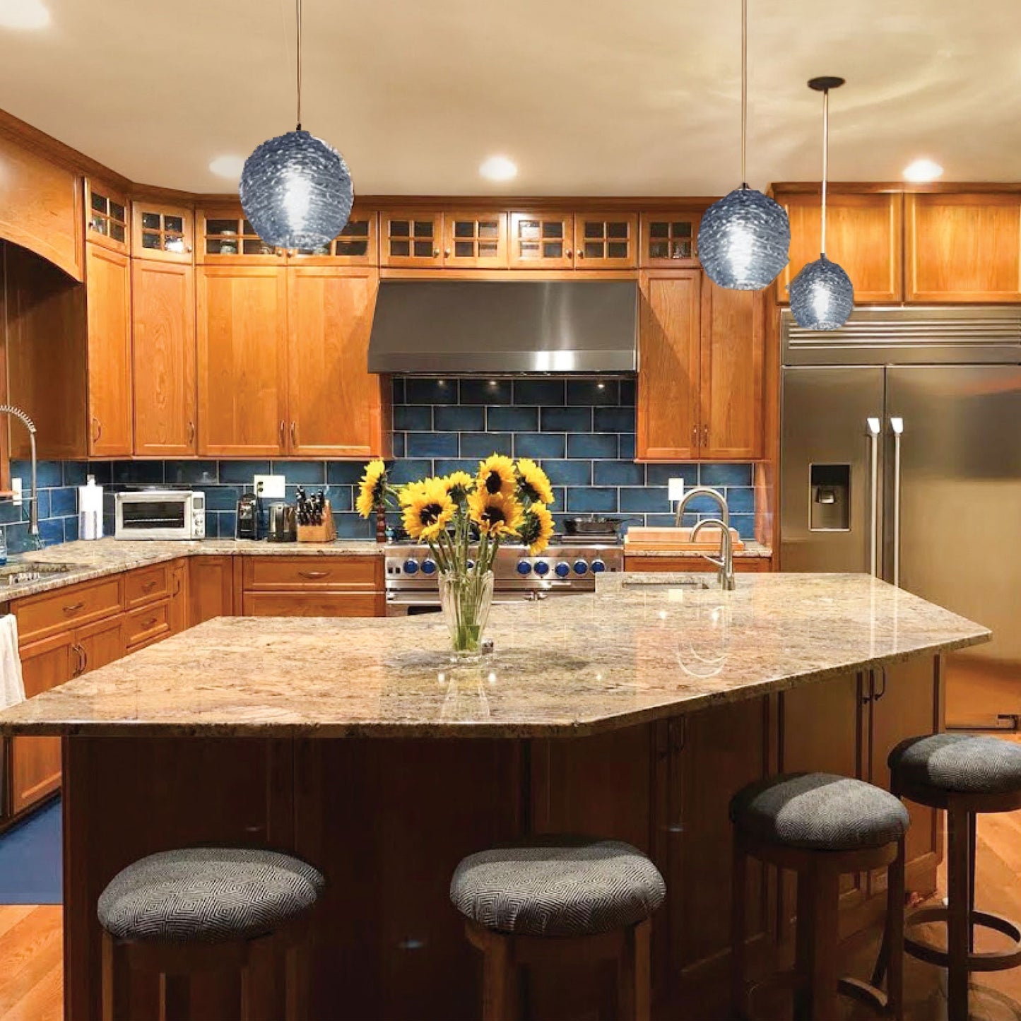 Bluestone Stella Pendant Light